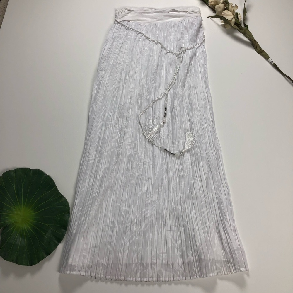 White House Black Market Long Maxi Skirt